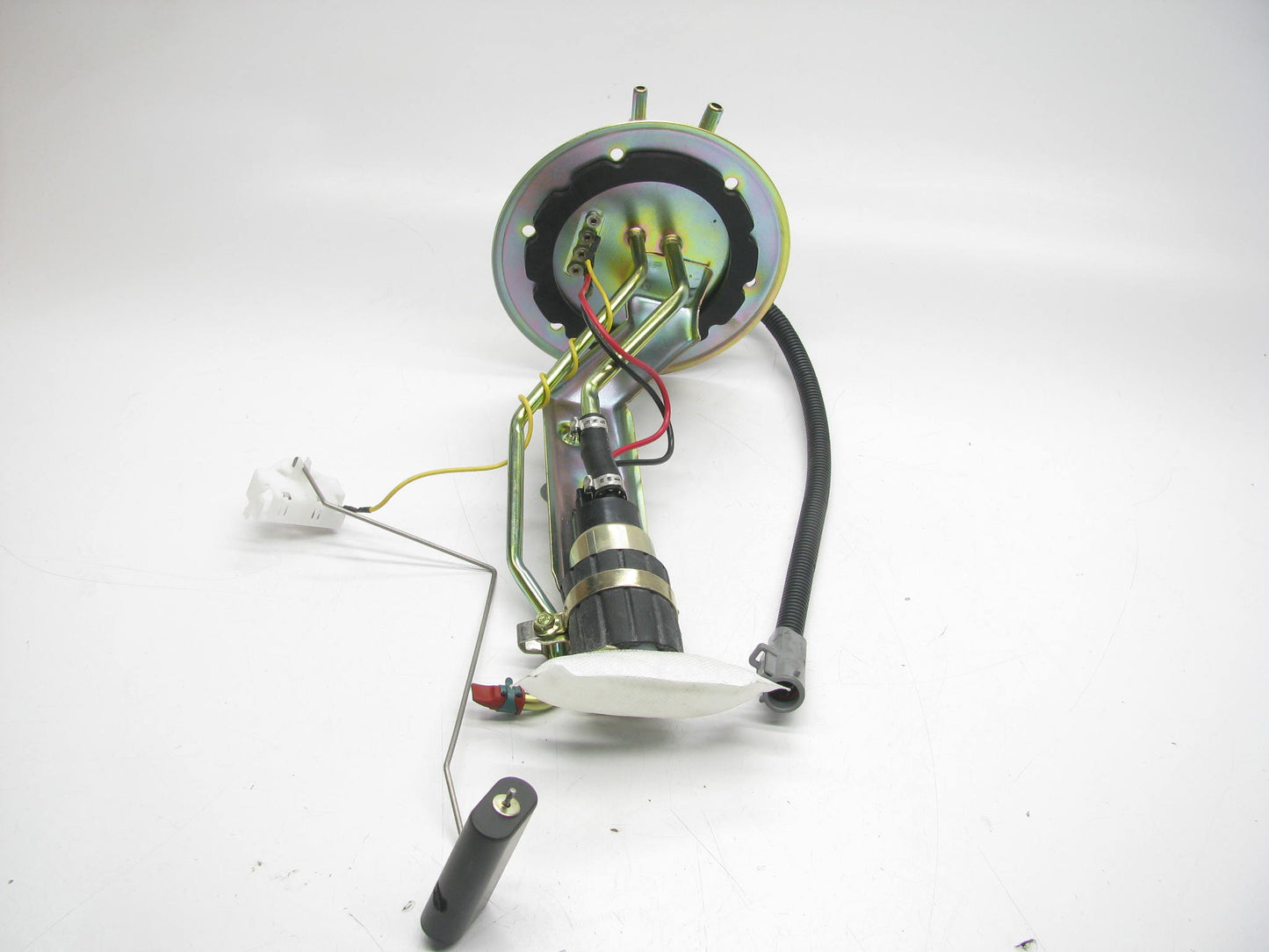 Carquest E2190S Fuel Pump & Fuel Level Sender For 1995-2000 Ford Explorer