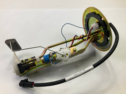 Carquest E2221S Fuel Pump And Sender Assembly For 1997-1998 Ford F-150, F-250