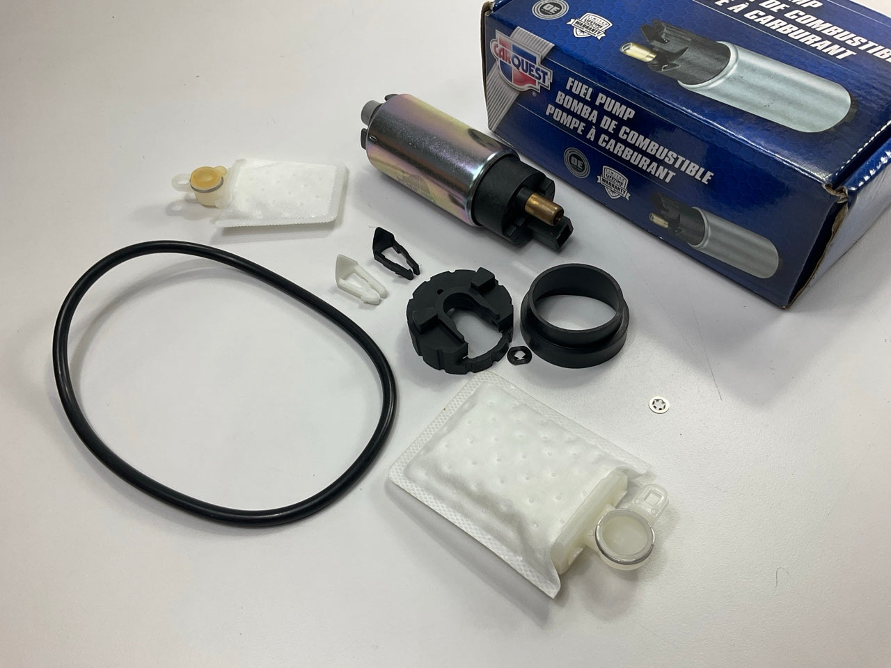 Carquest E2496031 Electric In-Tank Fuel Pump And Strainer Set