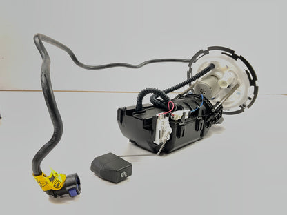 Carquest E3591MN Electric Fuel Pump Module - 2004-2007 Chevy Malibu, 05-08 G6