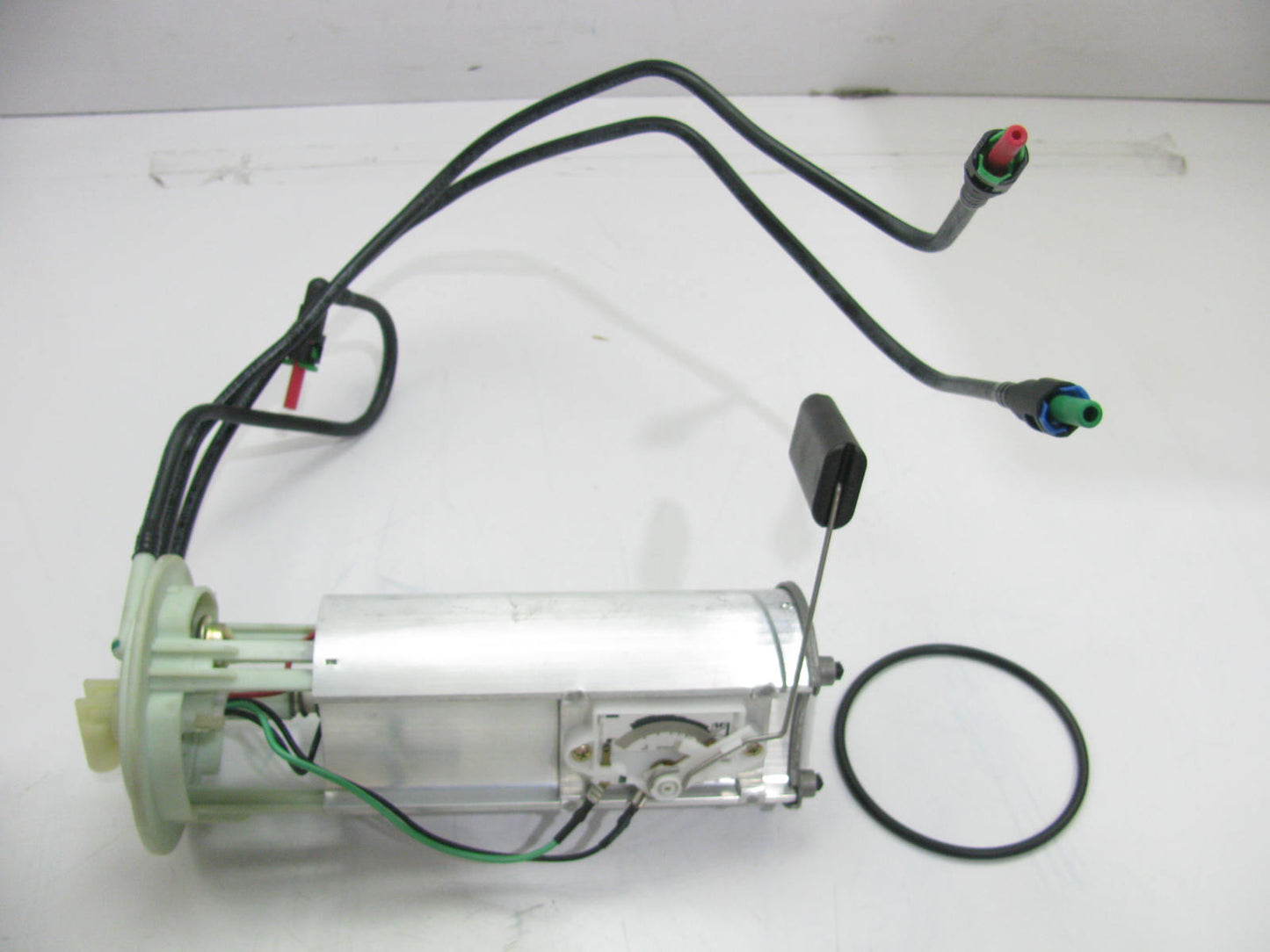 Carquest E3951M Electric Fuel Pump Module Assembly 1998-2002 Saturn SC-SL-SW