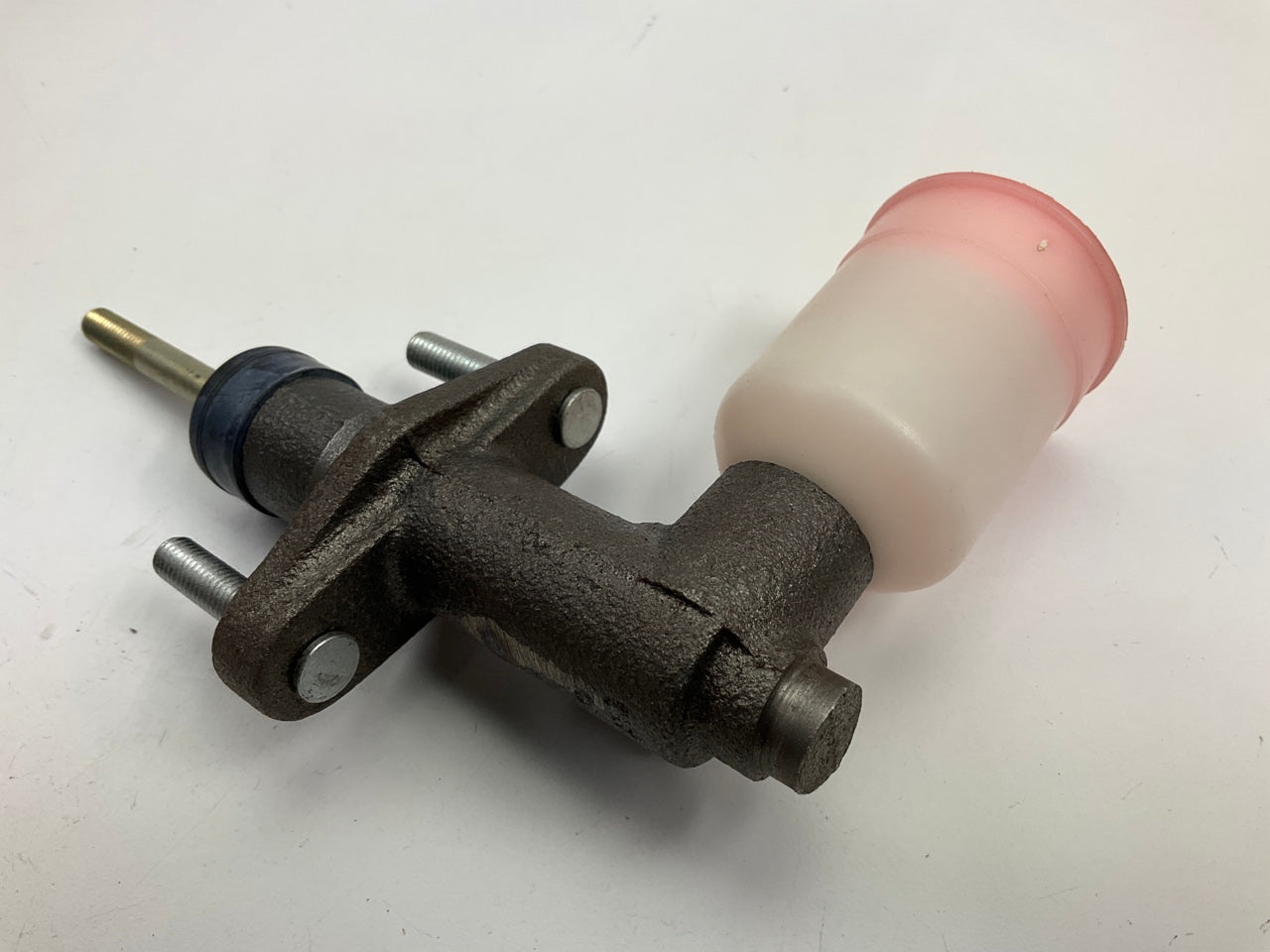 Carquest E98136 Clutch Master Cylinder For 1977-81 Toyota Celica 72-82 Corona