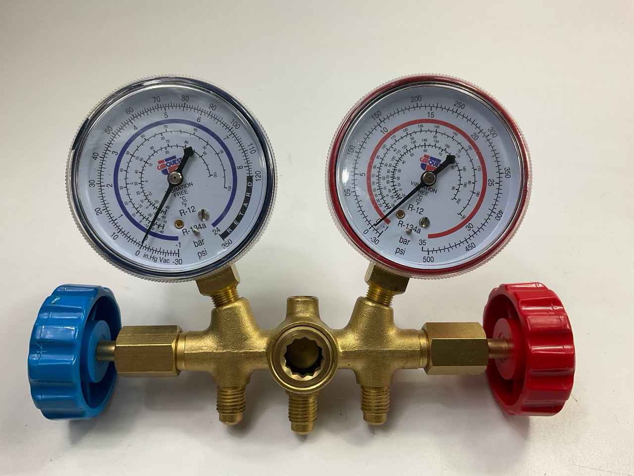 Carquest EQP7400 Brass Manifold Kit W/ 60'' Hoses For 134a Freon