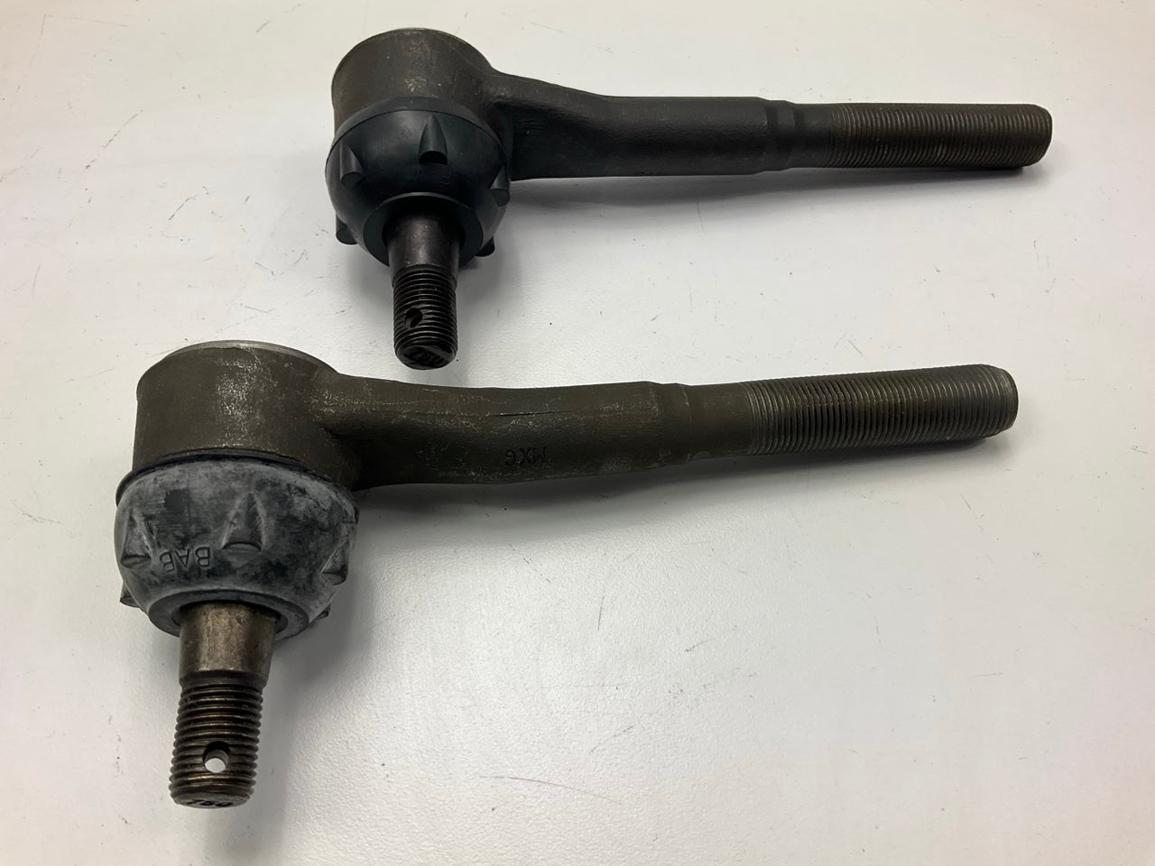 (2) Carquest ES2218RL Front Outer Steering Tie Rod Ends, Made By Moog