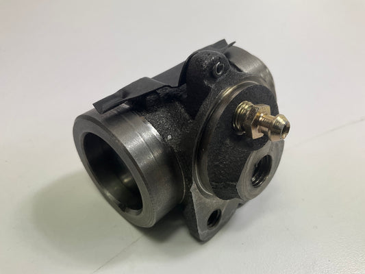 Carquest EW3396 Rear Drum Brake Wheel Cylinder WC3396