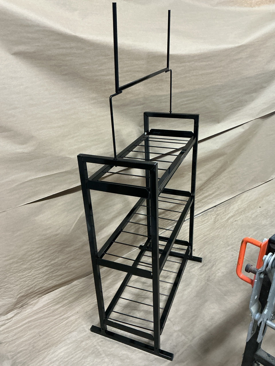 (Carquest) Diehard EZSNAP6 12V Auto Battery Rack Display / Sales Rack