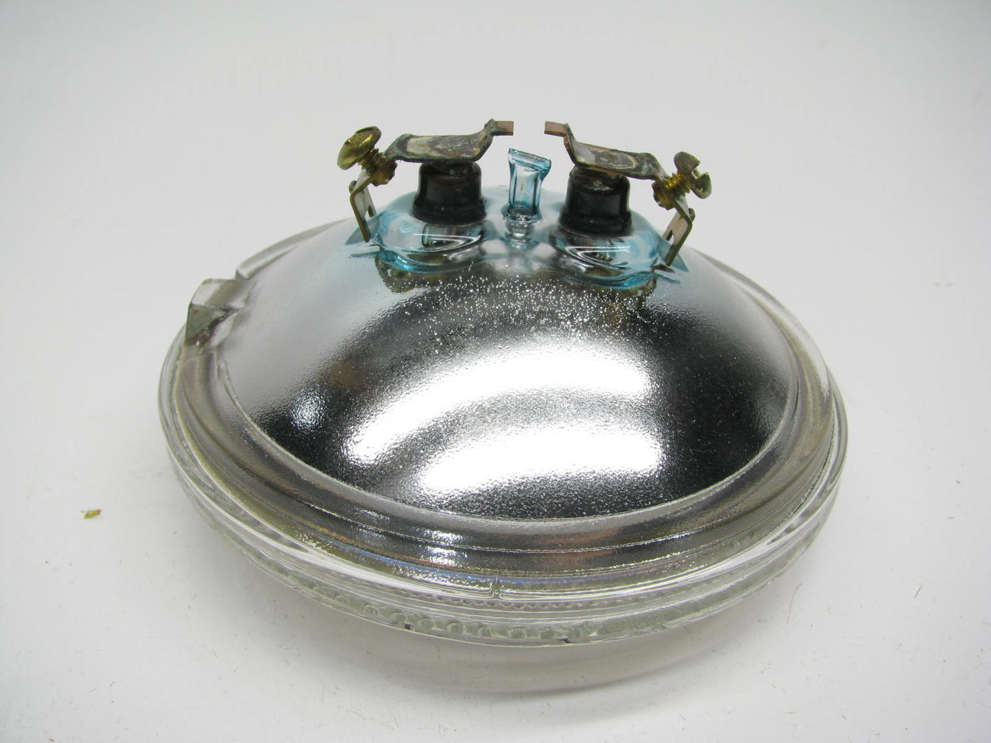 Carquest WAGNER H7606 Sealed Beam Headlamp Headlight Bulb PAR36 4-1/2'' 12V 50W