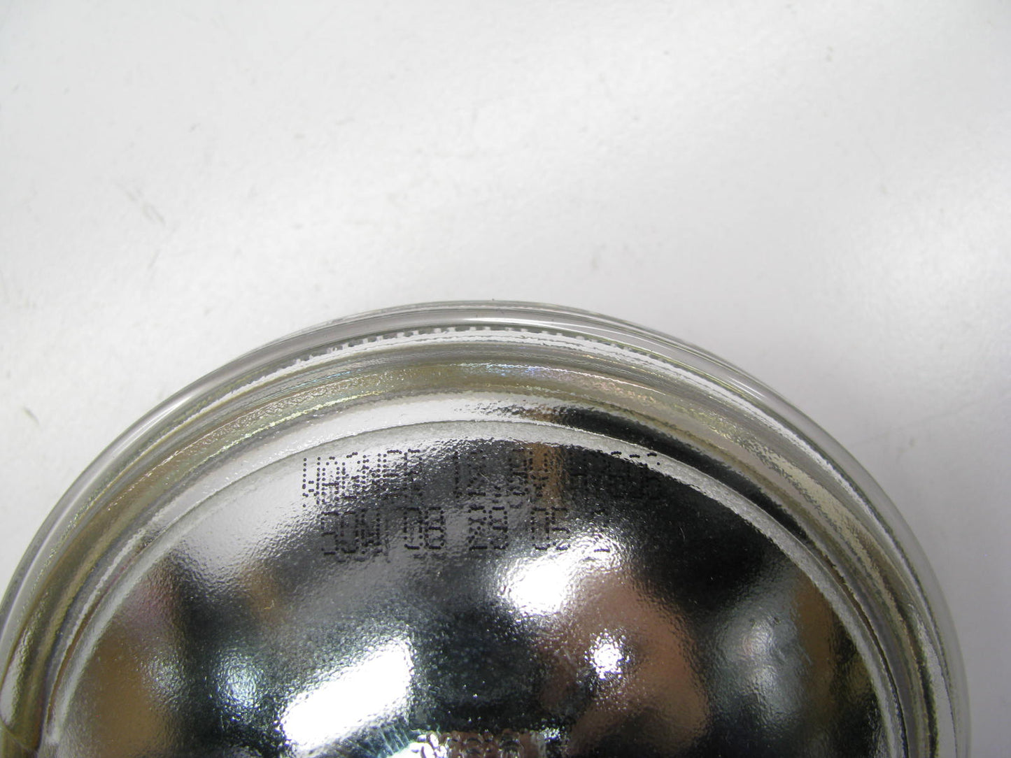 Carquest WAGNER H7606 Sealed Beam Headlamp Headlight Bulb PAR36 4-1/2'' 12V 50W