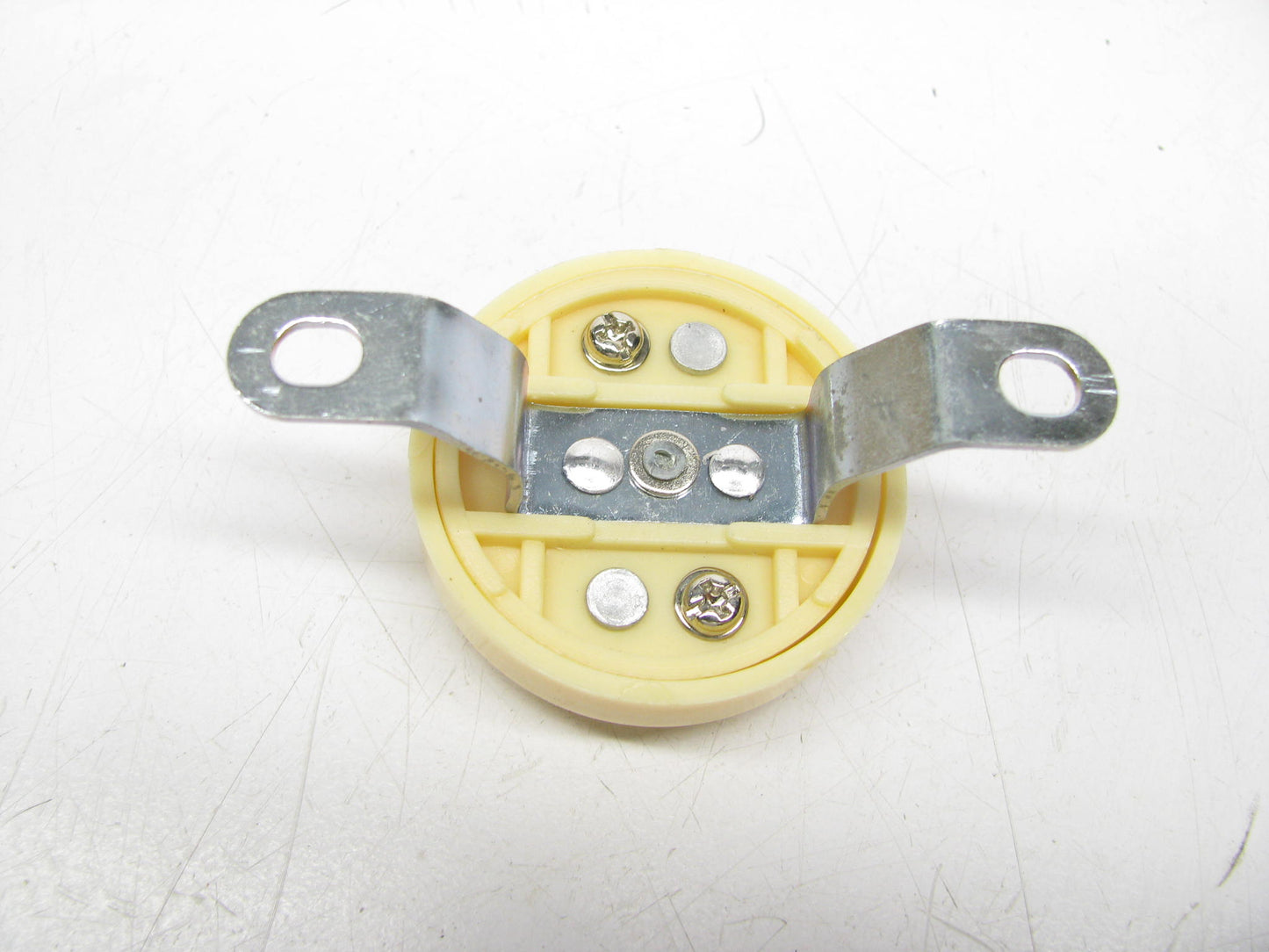 Universal Carquest HB-7 Horn Button Switch