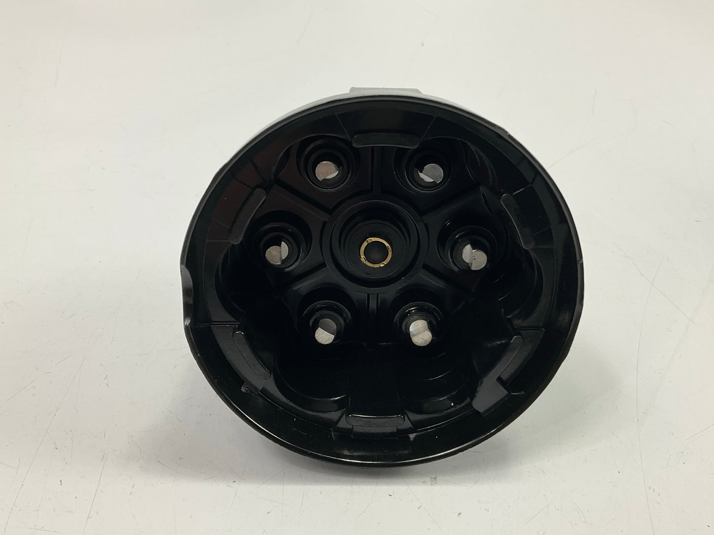 Carquest HCC1003 Distributor Cap IHC Tractor Models 460 560 660