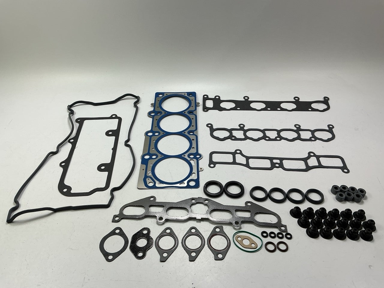 Carquest HS54044B Engine Cylinder Head Gasket Set For 1995-1999 Chrysler 2.0L