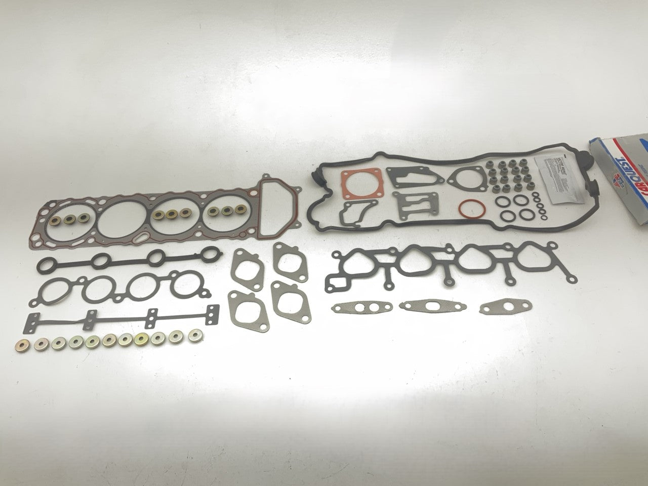 Carquest HS54098 Cylinder Head Gasket Set For 1993-2001 Nissan Altima 2.4L-L4