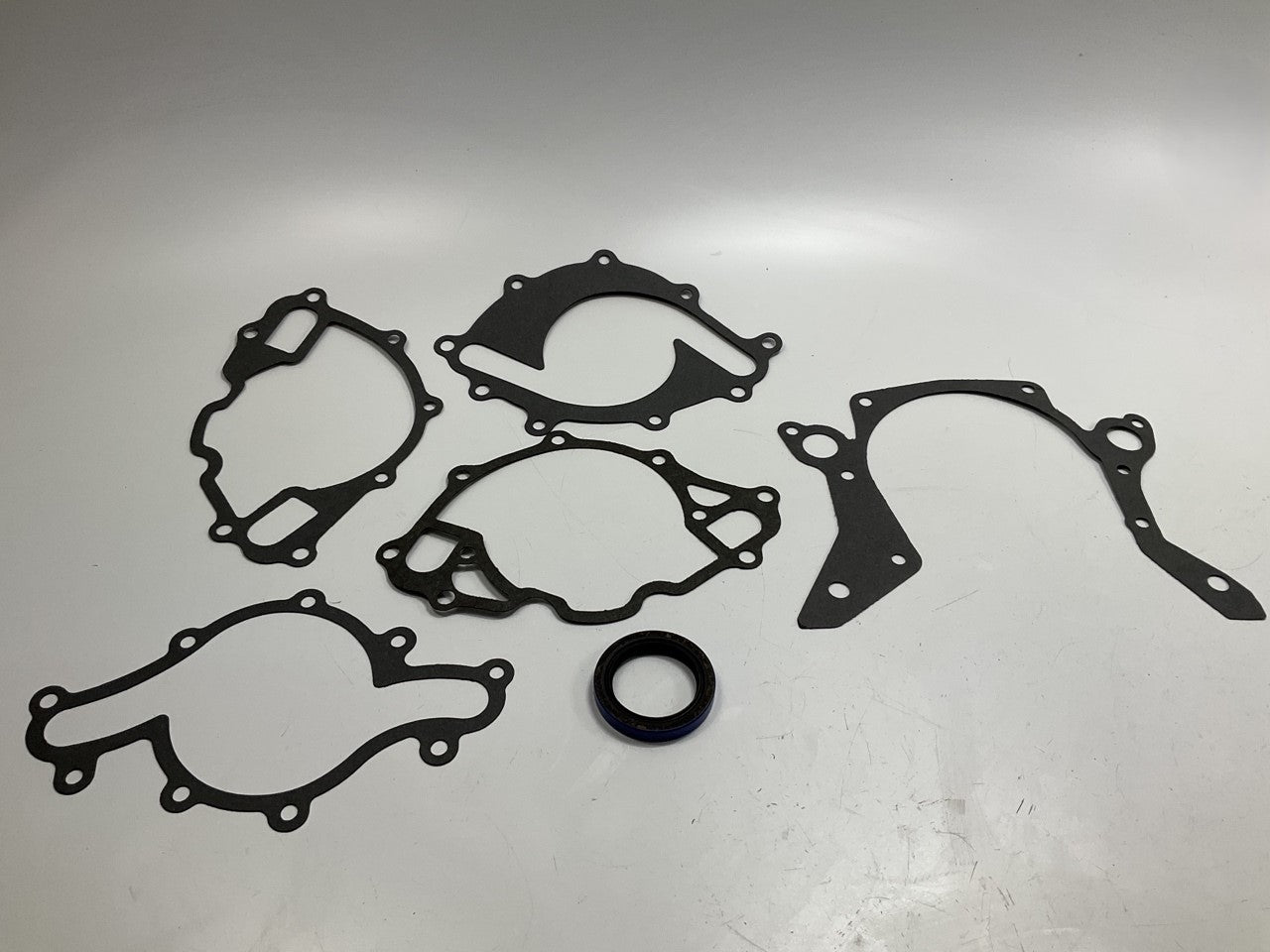 Carquest Jv1177 Engine Timing Cover Gasket Set - Ford 351W Windsor