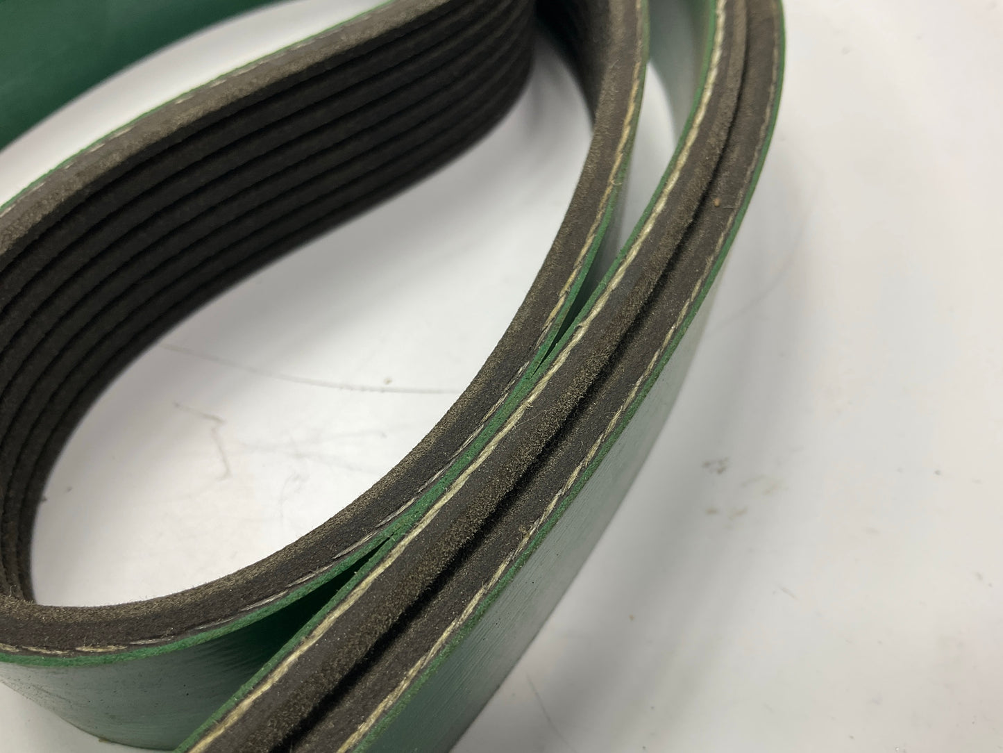 Carquest K080740HD Heavy Duty Serpentine Belt