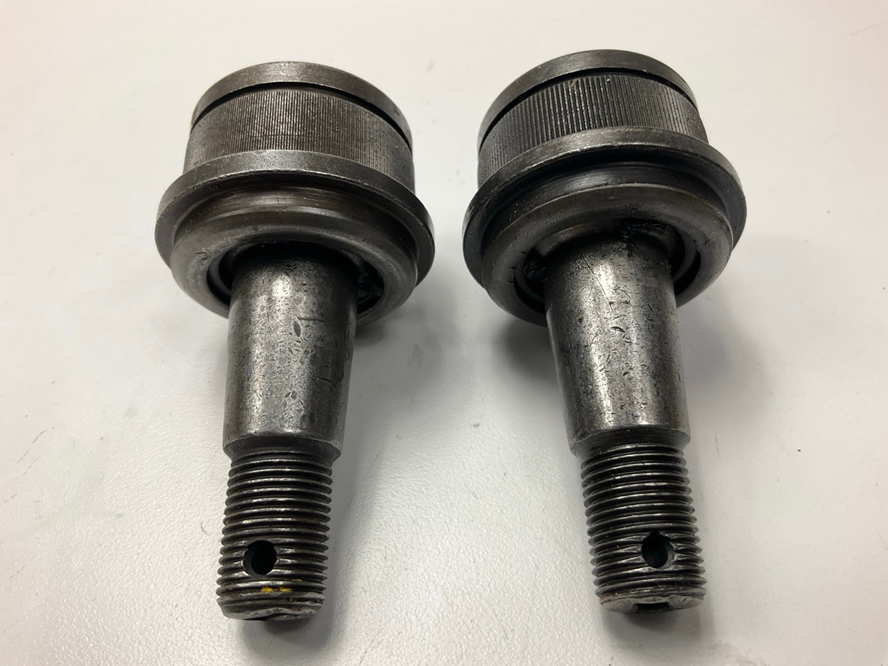 (2) Carquest K8563 Lower Ball Joints - 1991-1993 Ford Explorer 4WD, Made By Moog