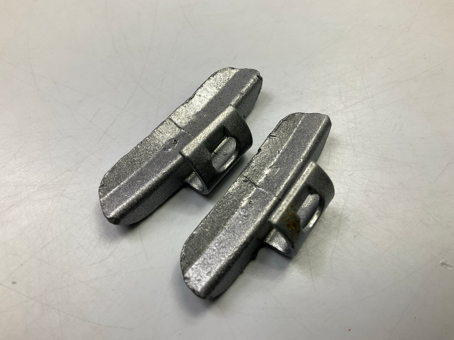 (18) Carquest LH050 LH-Series Lead Clip-On Wheel Weights, 0.50 Oz