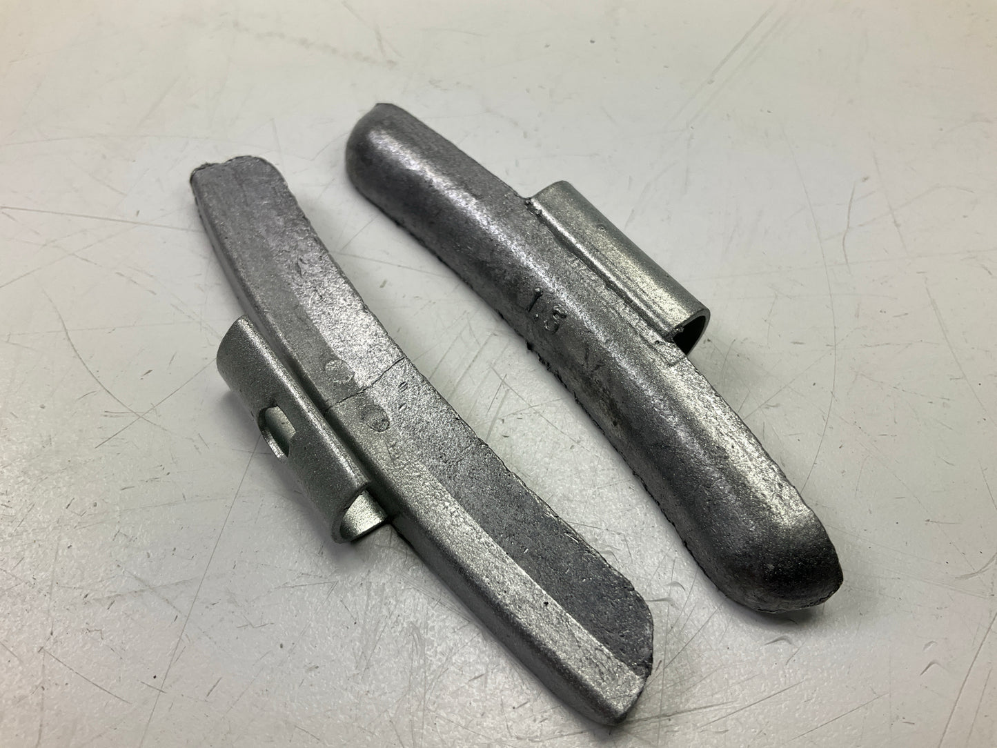 Carquest LH150 1.5 Oz Lead Wheel Weights For Chrysler, Box Of 25