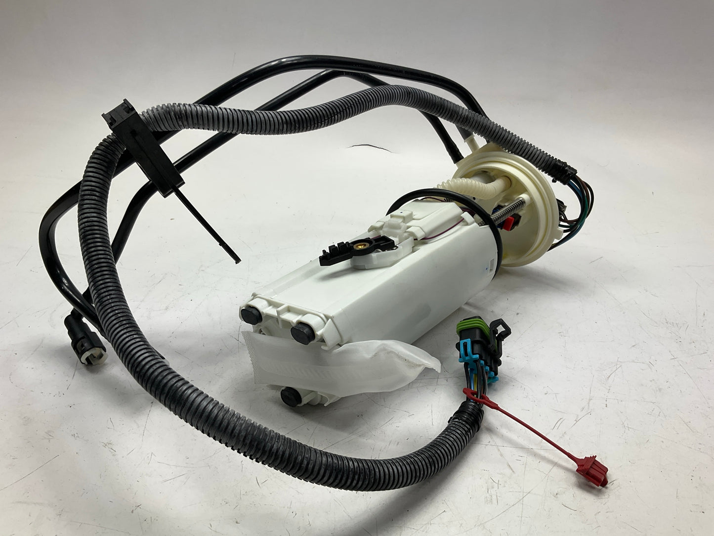 Missing The Float - Carquest M212879 Fuel Pump 1999-2000 Cavalier, Sunfire