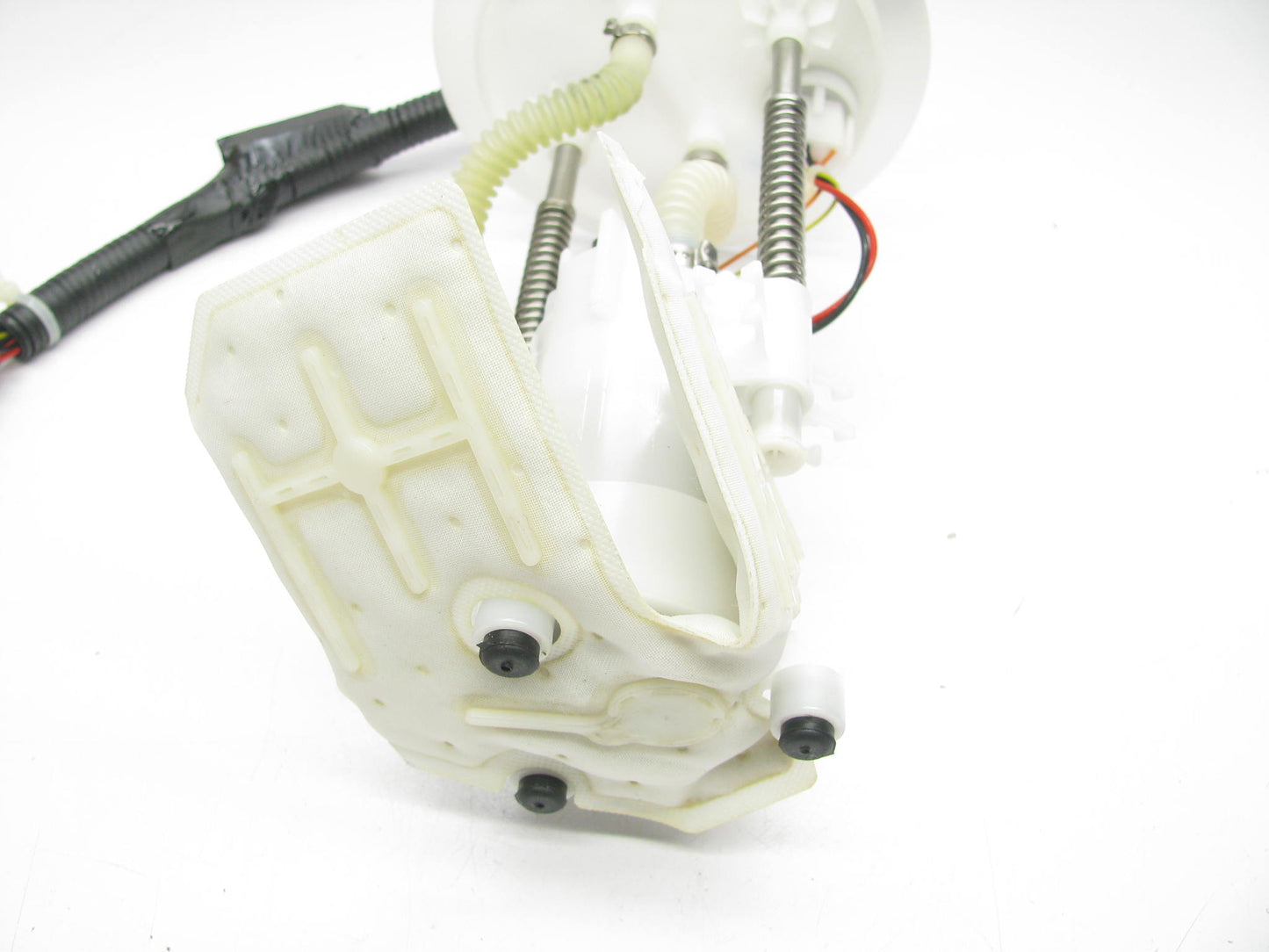 Carquest M2425966 Fuel Pump Module - 2001-2003 Ford Explorer 4.0L V6