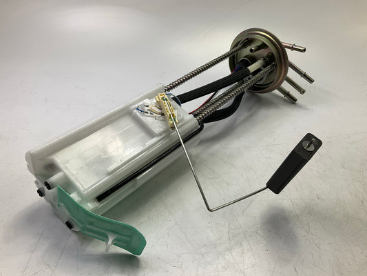 Carquest M3520855 Fuel Pump 2003-05 Chevy C6500 C7500, 2003-05 GMC C6500 C7500