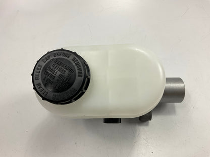 Carquest MC390847 Brake Master Cylinder For 2004 Ford E-150 Club Wagon