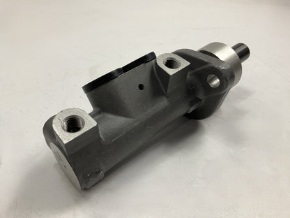 Carquest MCA390271 Brake Master Cylinder