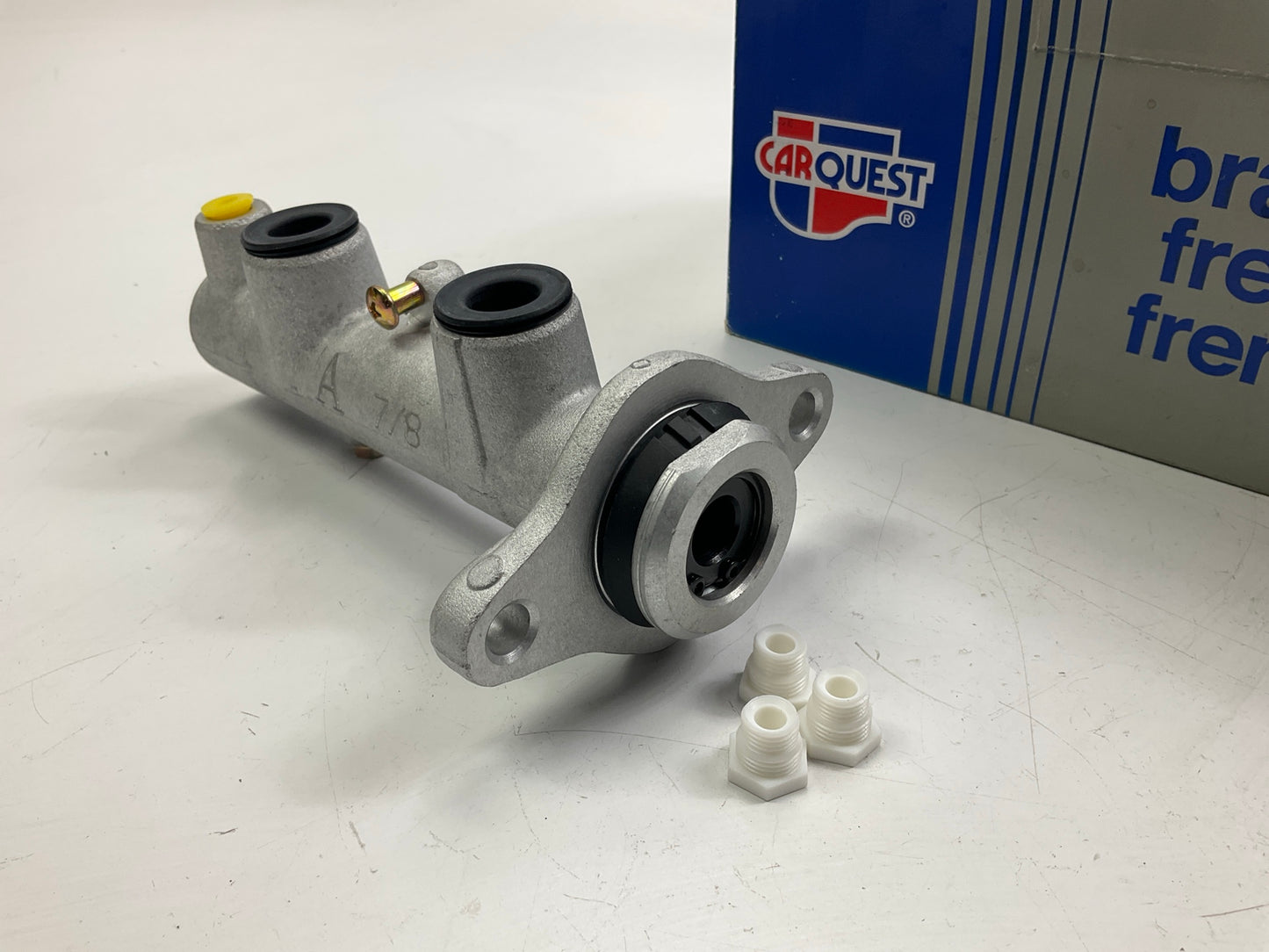 Carquest MCA390351 Brake Master Cylinder For 1996 Toyota RAV4 2.0L
