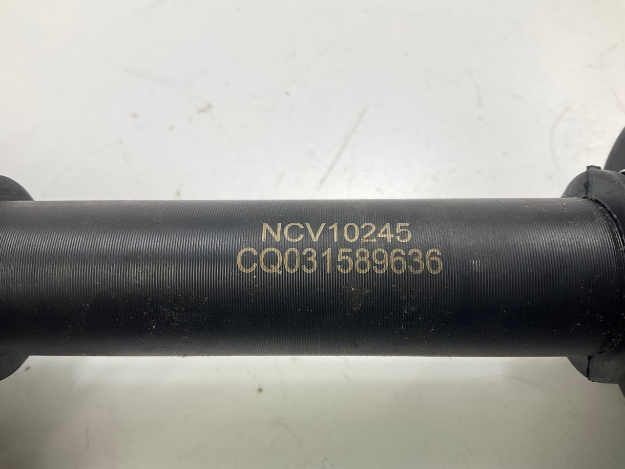 Carquest NCV10245 Front Right CV Axle 05-06 Equinox, Montana, Terraza, Relay