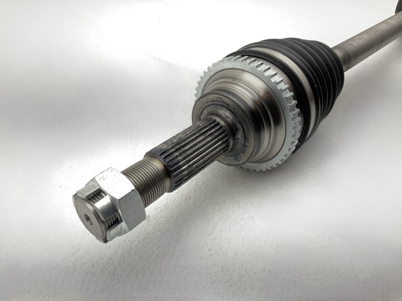 REMAN Carquest NCV556319 Front Left Cv Axle For 2004-06 Infiniti G35