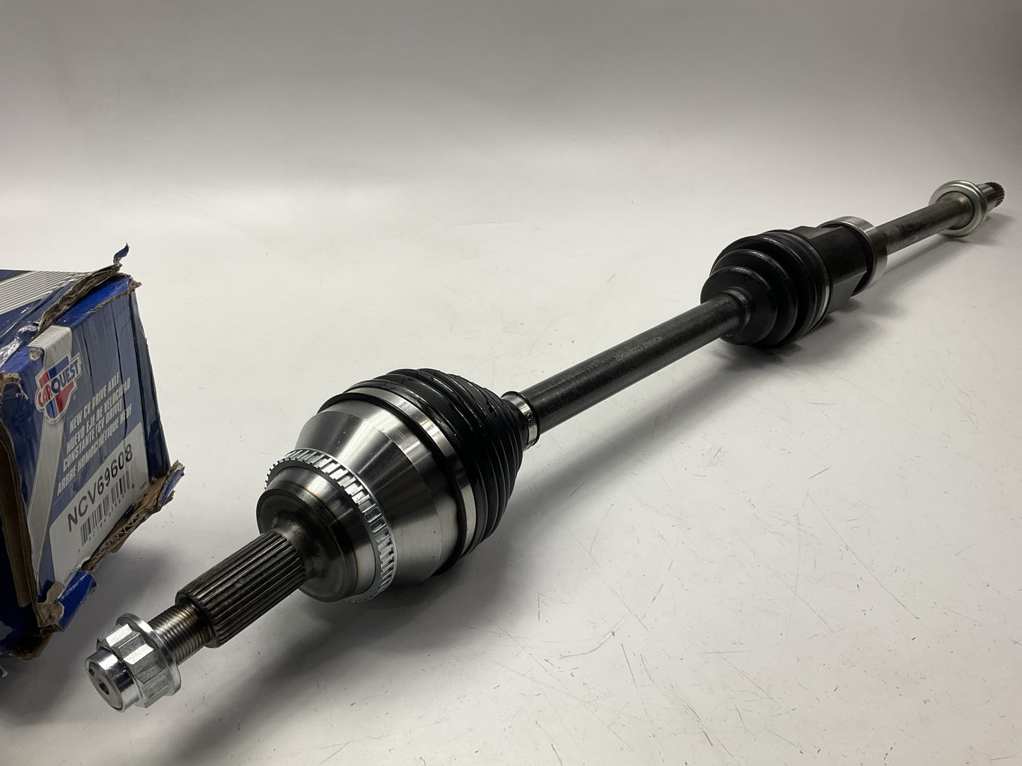 Carquest NCV69608 Front Right CV Axle For 2004-2010 Toyota Sienna