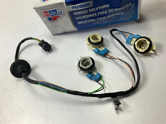 Carquest PTC1548 Taillight Socket Harness