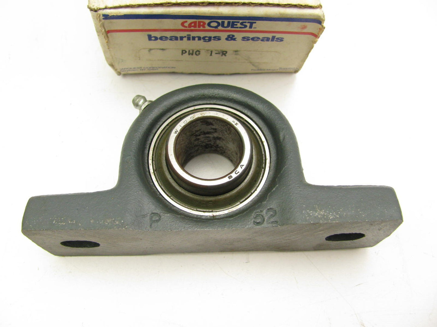 Carquest PWG1/R Pillow Block Bearing - 1'' Shaft 4.13'' Bolt Distance 5.51'' Length