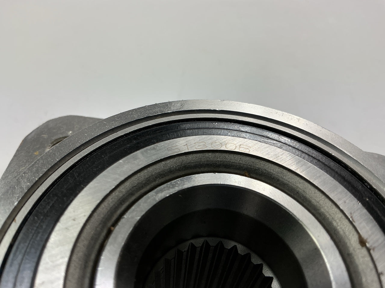 (2) Carquest R513074 Wheel Bearing And Hub Assembly, Front