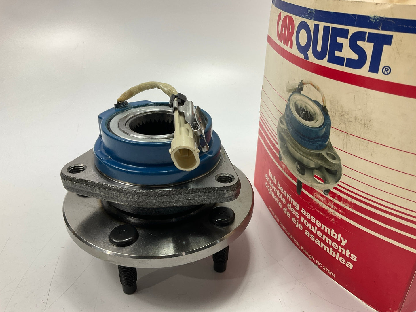 DIFFERENT CONNECTOR DESIGN Carquest R513187 Front Wheel Bearing And Hub Assembly