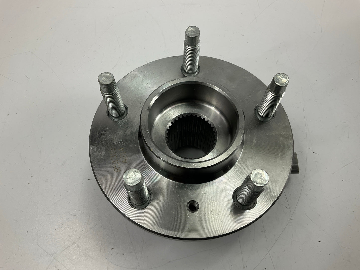 Carquest R513187 Front Wheel Bearing And Hub Assembly