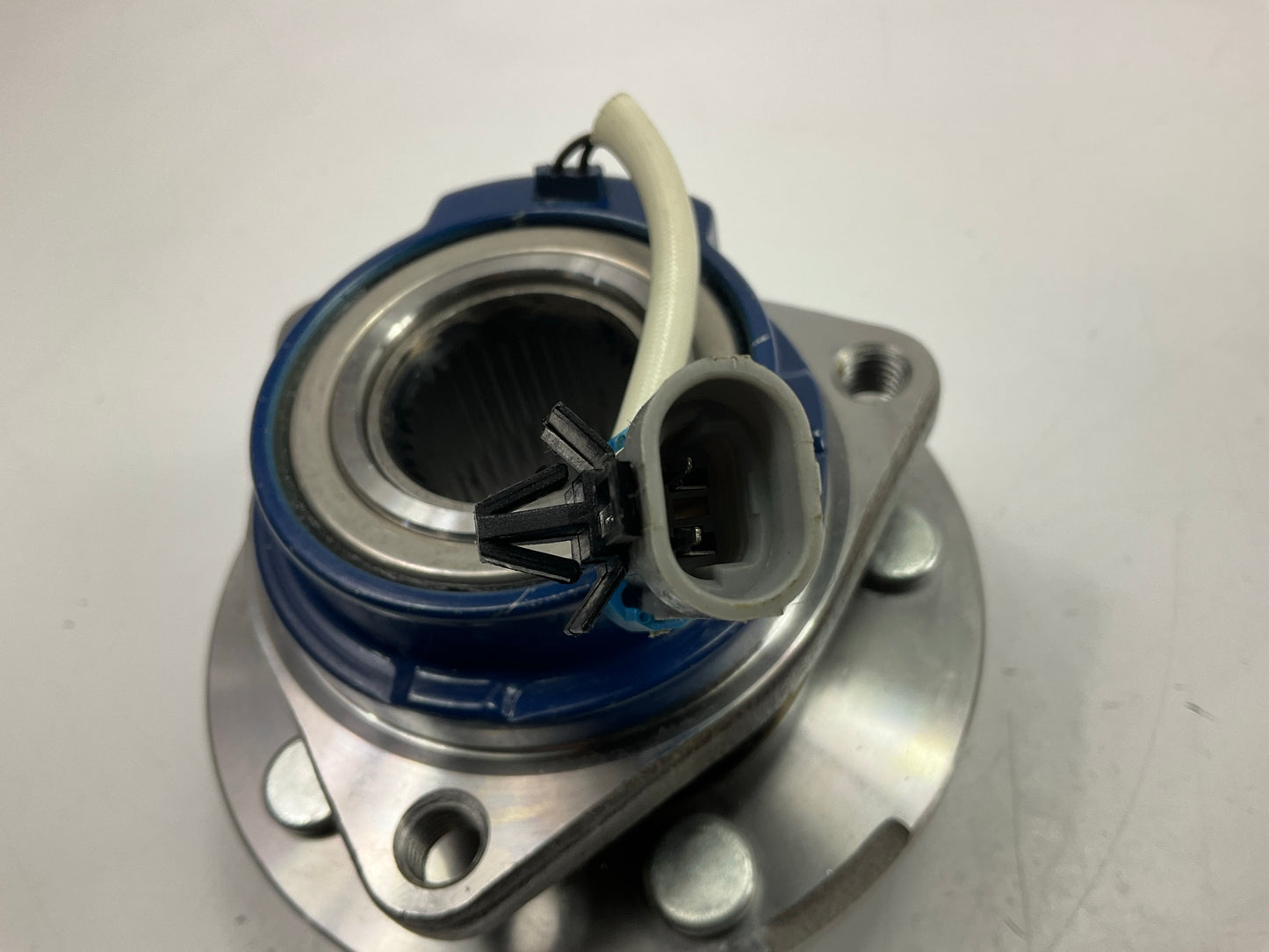 Carquest R513187 Front Wheel Bearing And Hub Assembly