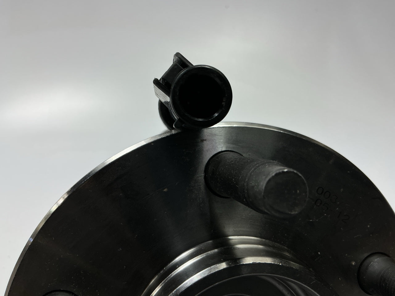 Carquest R515003 Front Wheel Bearing & Hub Assembly