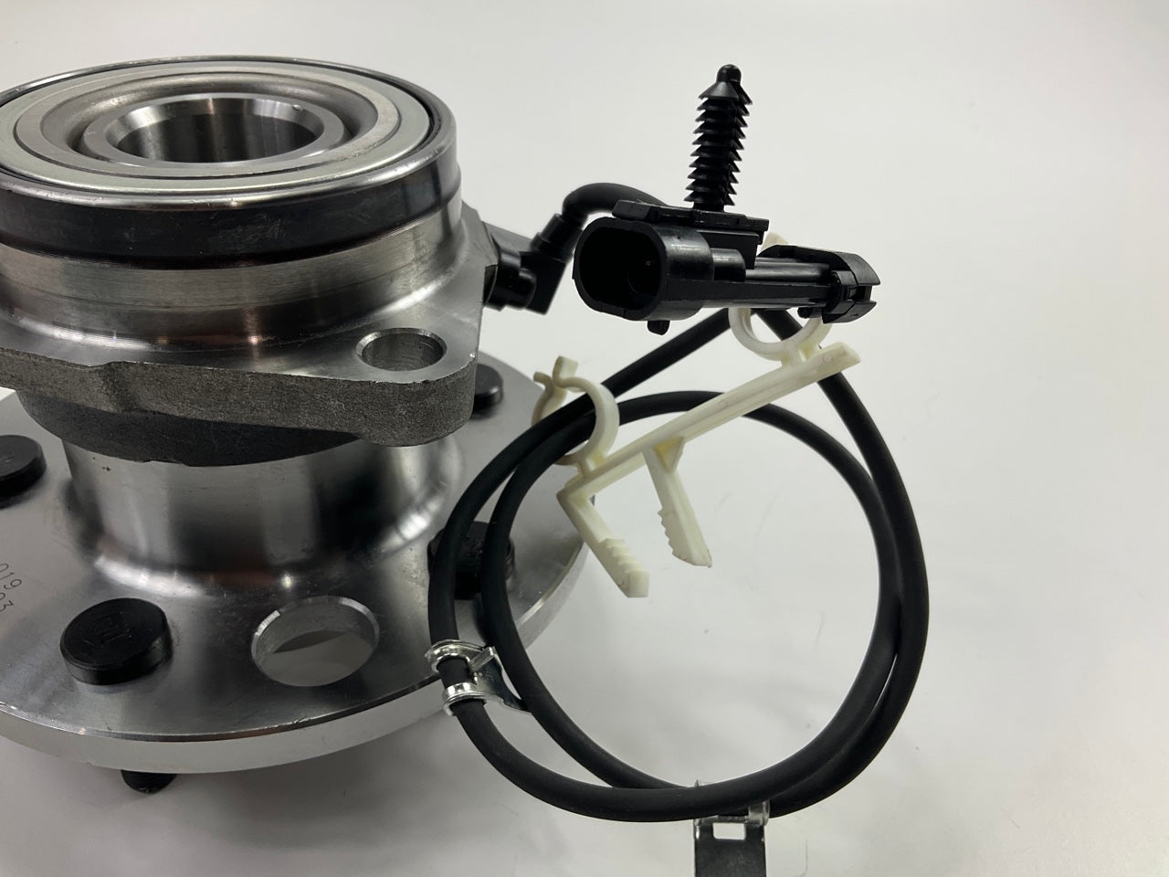Carquest R515019 Front Wheel Bearing & Hub Assembly