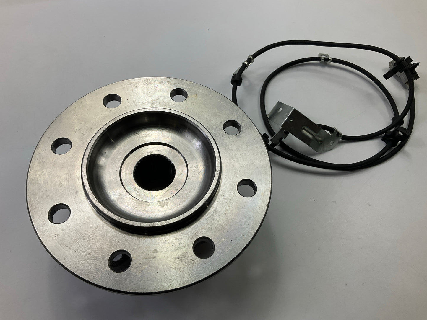 MISSING LUG STUDS - Carquest R515068 Front Left Wheel Hub 98-99 RaM 3500 DUALLY