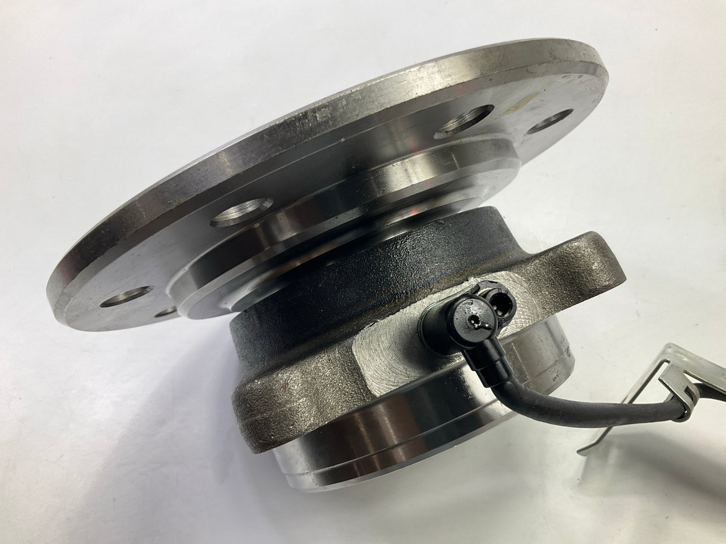 MISSING LUG STUDS - Carquest R515068 Front Left Wheel Hub 98-99 RaM 3500 DUALLY