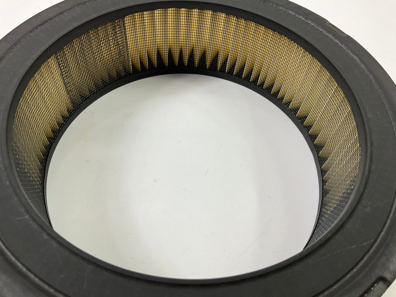 Carquest R87020 Engine Air Filter