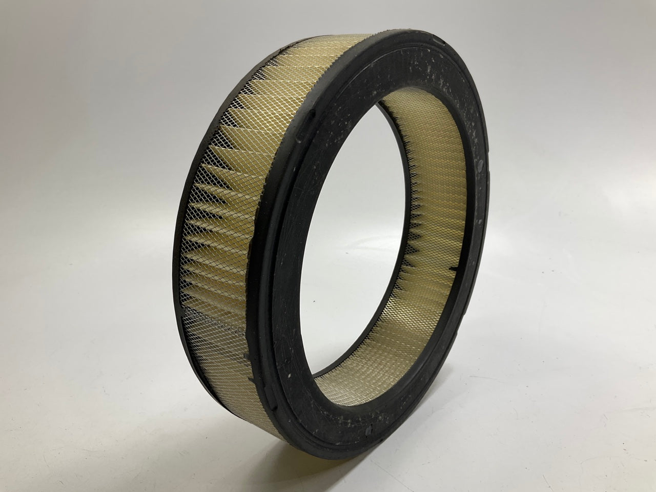 Carquest R88165 Engine Air Filter