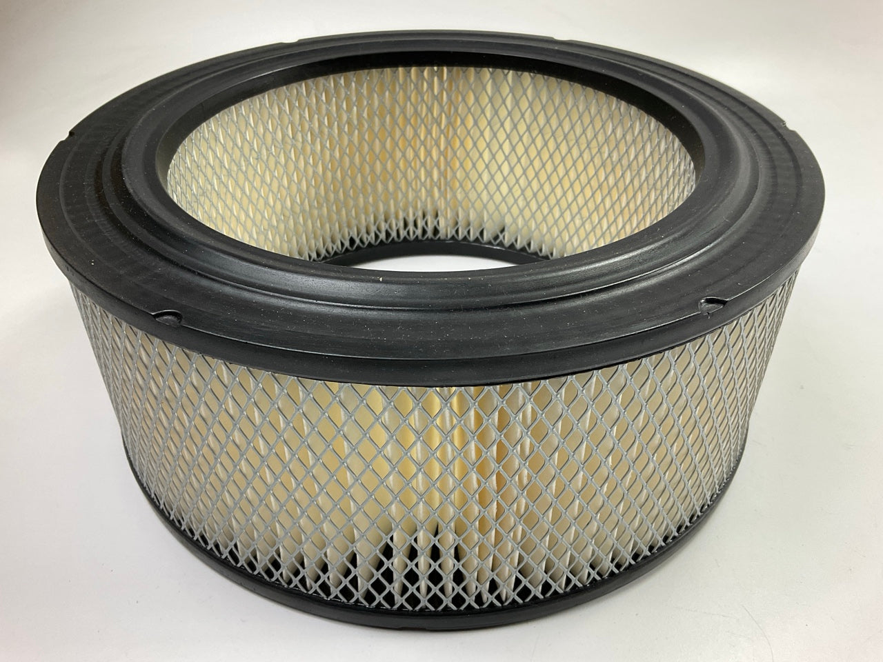 Carquest R88200 Engine Air Filter
