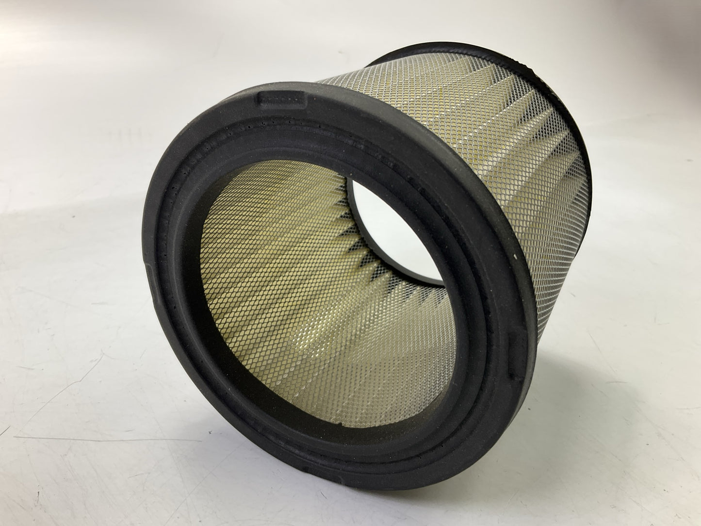 Carquest R88234 Engine Air Filter