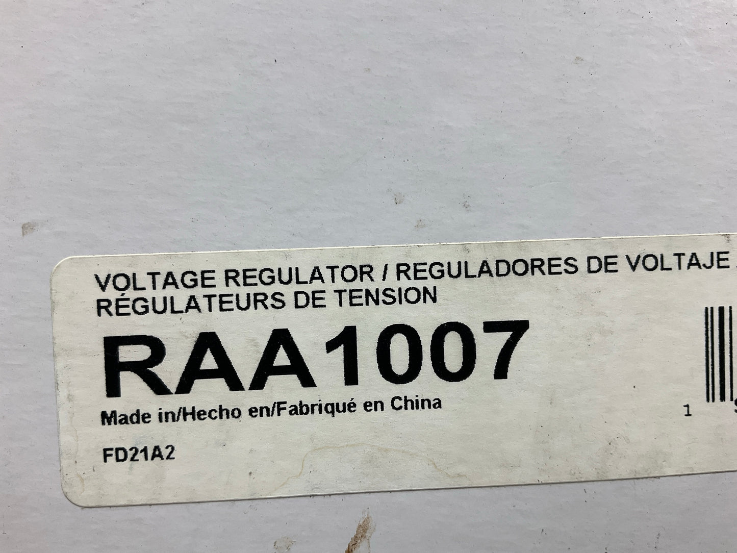 Carquest RAA1007 Voltage Regulator 6 Volts , 3 Terminal