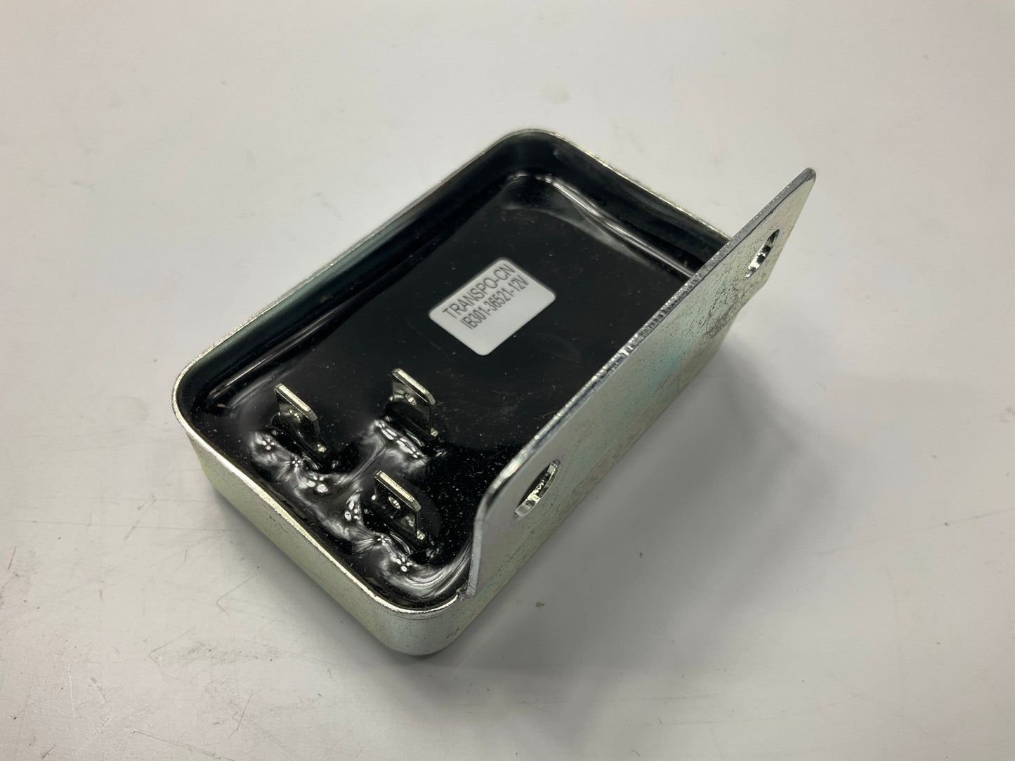 Carquest RAA1698 Voltage Regulator