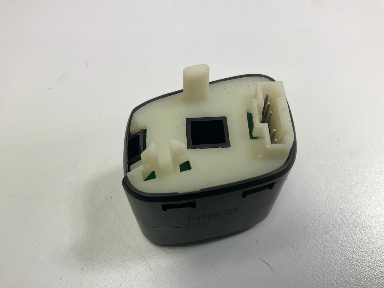 Carquest SBA4988 Right Steering Wheel Radio Control Switch