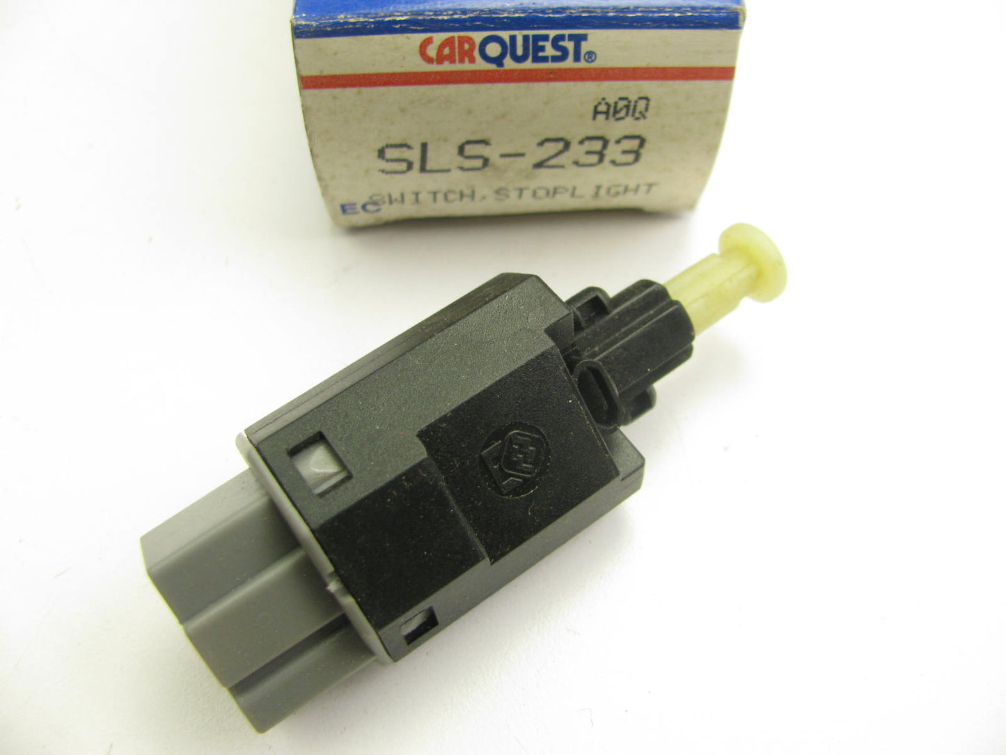 Carquest SLS-233 Brake Light Lamp Switch  for 1993-1997 Ford Probe