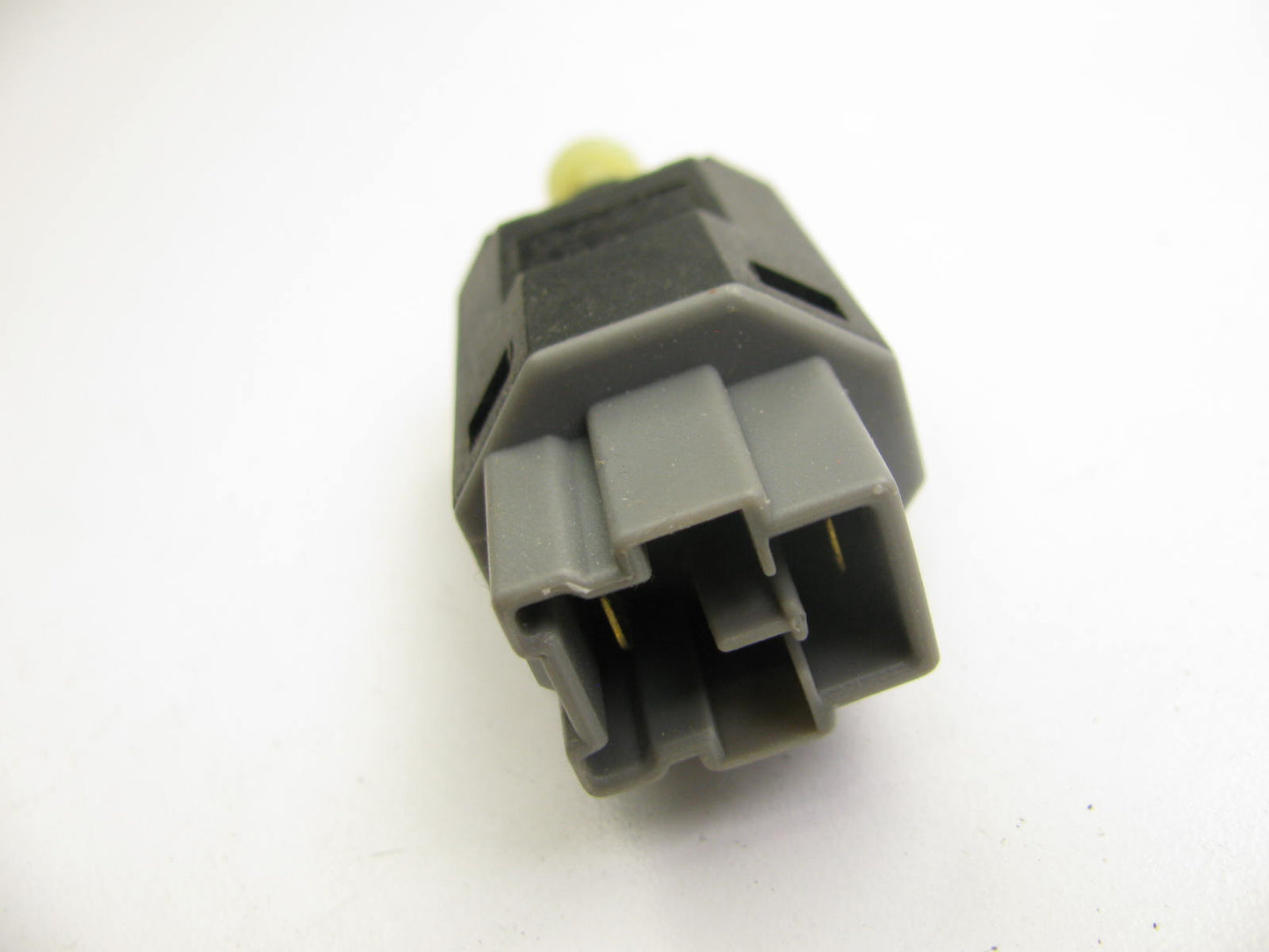 Carquest SLS-233 Brake Light Lamp Switch  for 1993-1997 Ford Probe