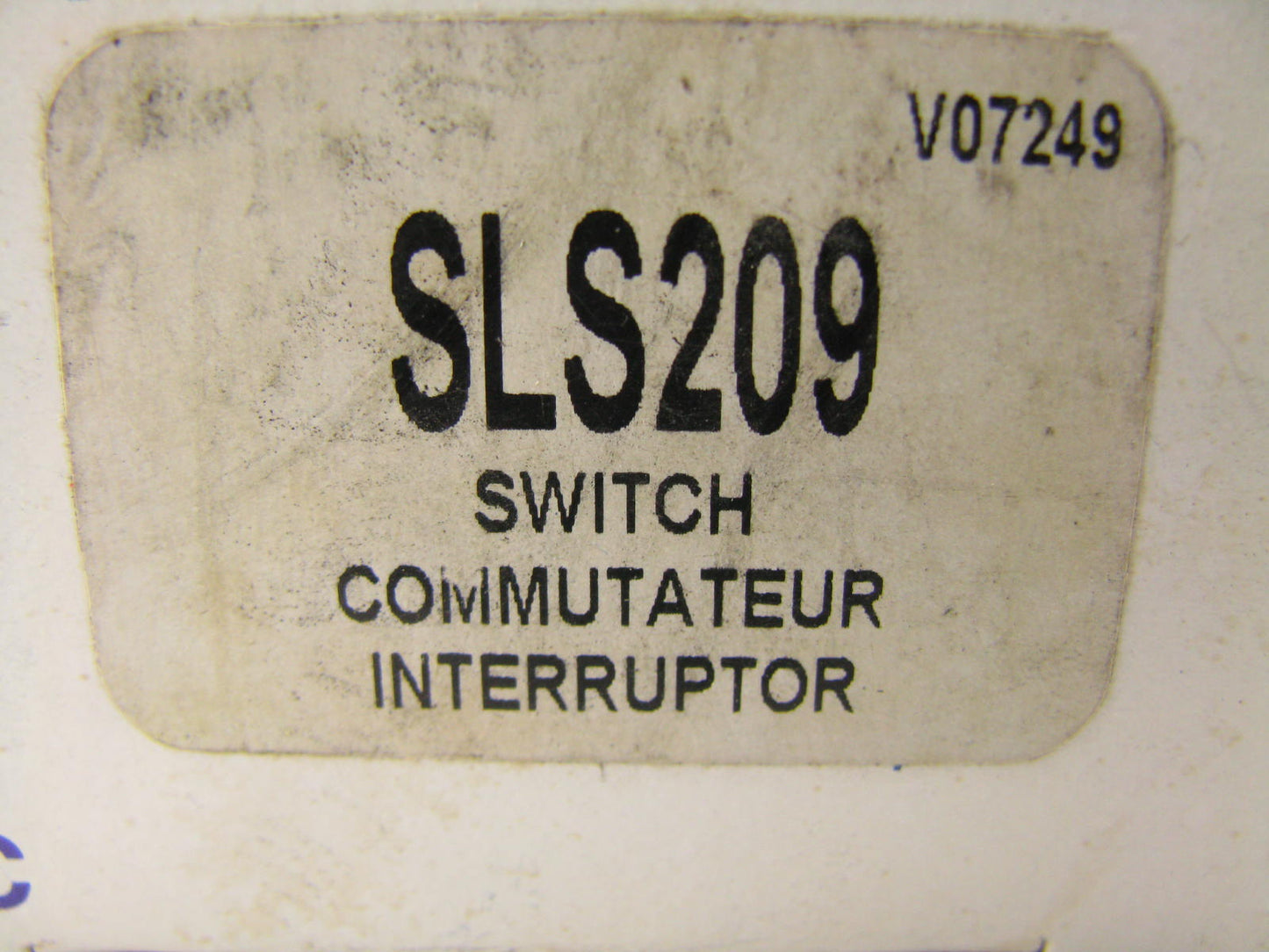 Carquest SLS209 Brake Light Stop Lamp Brake Switch